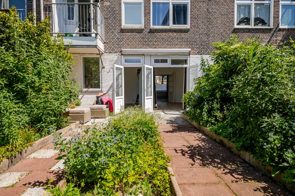 Medium property photo - Valkenboskade 284, 2563 HE Den Haag